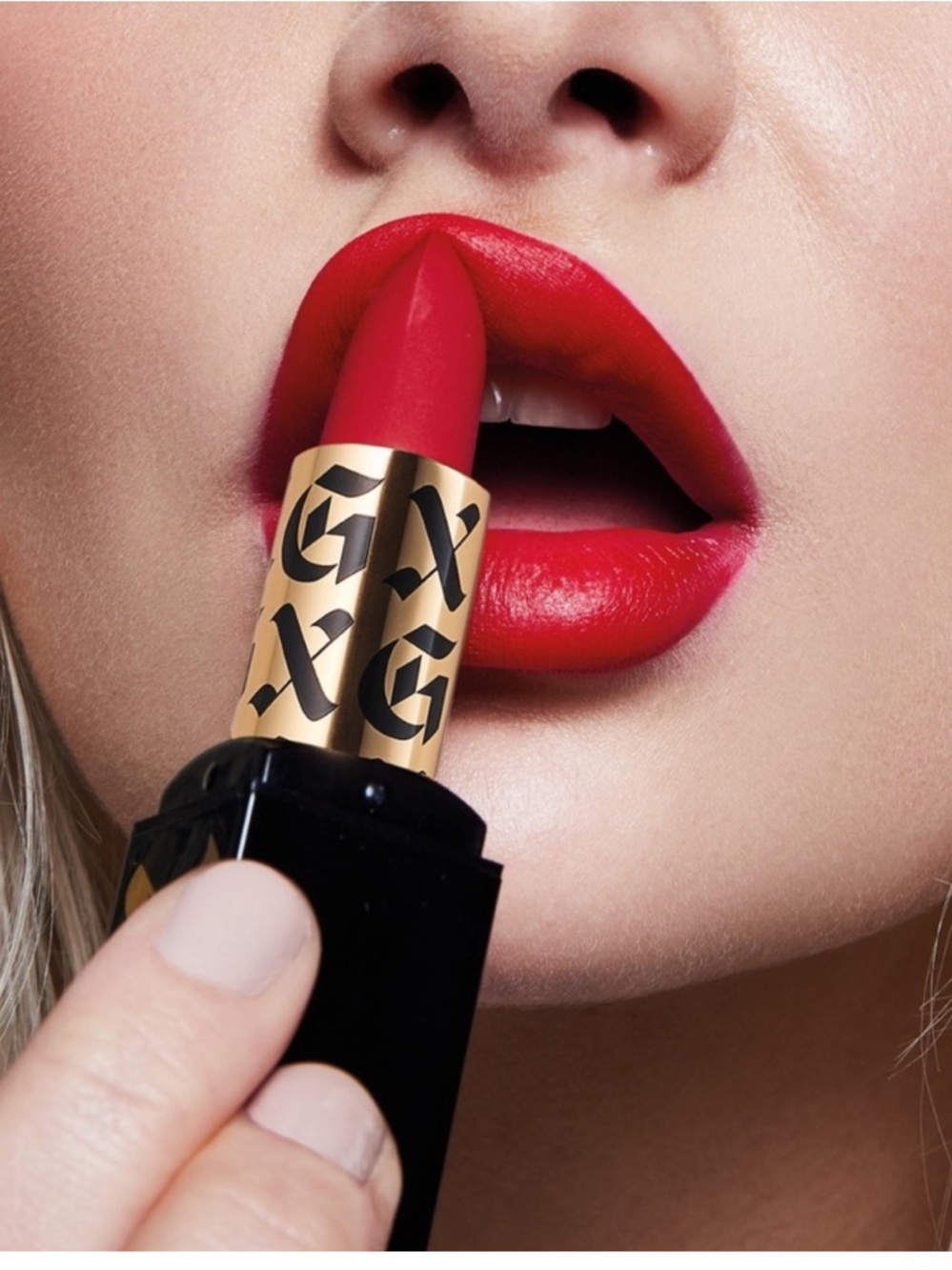 GXVE Matte Lipstick — Bold Red